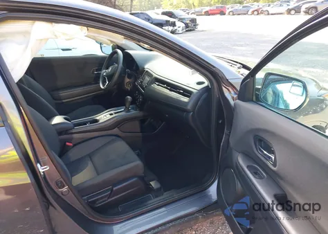 2021 Honda Hr-V 2Wd Lx from USA, damaged, VIN 3CZRU5H36MM734923